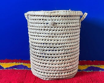 Handmade Tube Wicker Storage Trunk, Moroccan handicraft in palm, Palm Leaf Storage Chest Storage Basket,