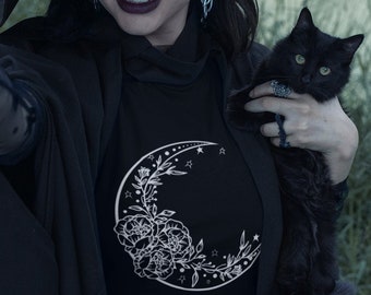 Floral Moon Shirt, Celestial T Shirt, Moon and Flower Shirt, Crescent Moon Shirt, Mooncore Aesthetic, Black Moon Wildflower Tee