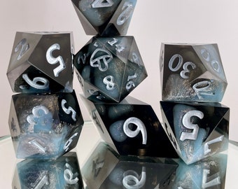 Silver Lining Dice set | Polyhedral dice | D&D dice set | Dungeons and Dragons | Table Top Role Playing | Sharp Edge resin dice