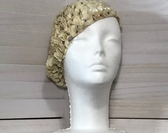 Chapeau de béret vintage des années 50 et 60, fait main, design italien, perles, paillettes crème, sz OS