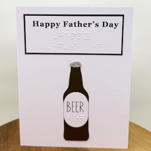 Carte de fête des pères personnalisable en braille et bouteille de bière tactile