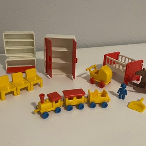 Playmobil dollhouse best sale sets