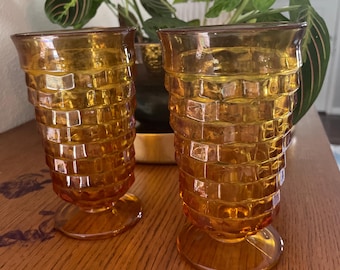 Gobelets sur pied Whitehall en verre de l'Indiana vintage ambrés • Verres à thé glacé • Accessoires de bar cubistes ambrés • Ensemble de 2