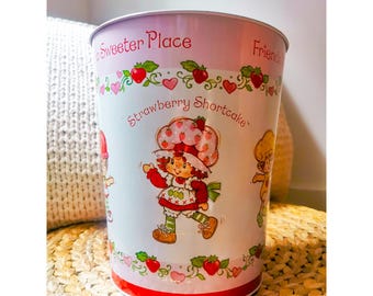 Vintage 2002 Strawberry Shortcake Metal Waste Basket