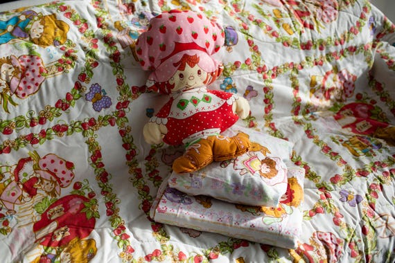 Vintage Strawberry Shortcake Bedding Set -comforter, Fitted Sheet