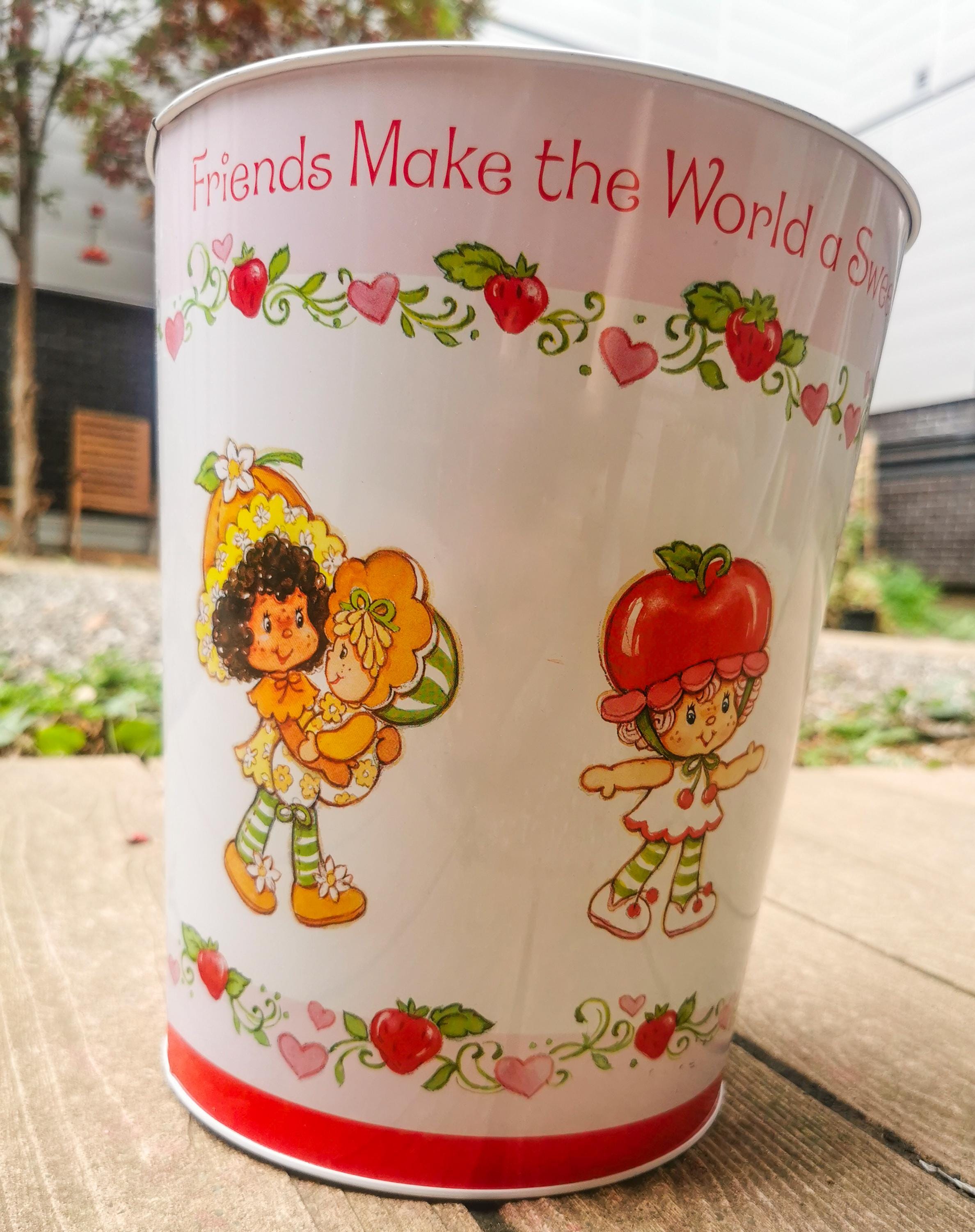 Vintage 2002 Strawberry Shortcake Metal Waste Basket - Etsy