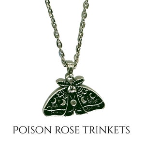 Handgemachte Gothic Motte Anhänger Charm Kette
