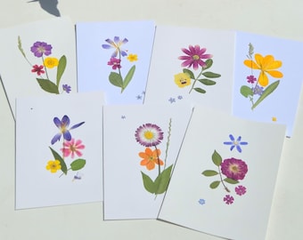 Flower cards, greeting cards - real flowers, blossoms and leaves