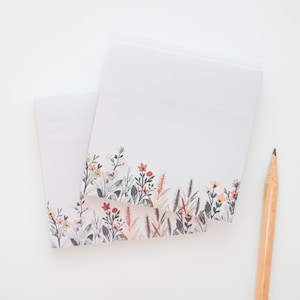 Cute Floral Sticky notes, Cute Sticky Notes, Aesthetic, Planner Essentials, Sticky Notes, Office Supplies