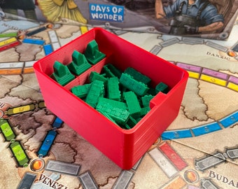 Un set di 5 scatole di inserti Ticket To Ride Europe