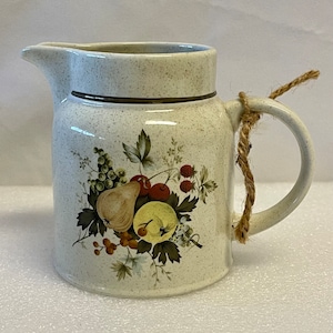 Vintage Royal Doulton Gravy Pitcher Creamer Lambethware Cornwall Pitcher LS1015