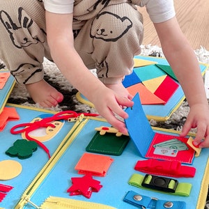 Livre occupé pour tout-petits, livre pour bébé jouet Montessori en feutre, cadeau pour tout-petit, livre tranquille pour 1 2 3 4 5 ans, cadeaux d'anniversaire pour bébé garçon fille