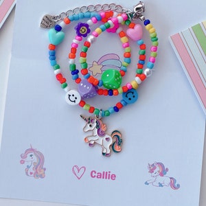 Einhorn Halskette mit personalisierten Karten, Einhorn Geschenke für Mädchen, personalisierte Einhorn Karten, Einhorn Schmuck Halskette für kleine Mädchen