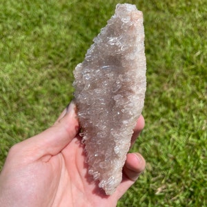 Quipama Quartz Cluster from Bolivar, Colombia, Quartz Cluster, Pink Quartz, Natural Quartz, Columbian Quartz, Fine Minerals, Quartz Slice