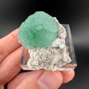 Green Apophyllite with Stilbite Crystal, Healing Mineral, Natural Apophyllite, Chakra, Emotional Healing, Ahmadnagar, India, Fine Minerals