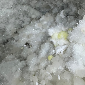 Large Okenite Inside Gyrolite Geode with Zeolite, 4.5kg Natural Crystals, Raw Okenite, Natural Okenite, White Crystals, Fluffy Crystals