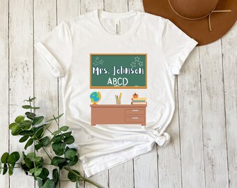 Customized Name teacher Shirt, Personalized Teacher Shirt, Custom Teacher Shirt, Kindergarten Teacher, Elementary Teacher Tee, Teacher Gift