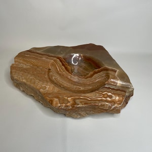 Rare Vintage solid polished onyx ashtray made in Italy