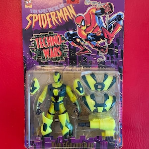 Vintage 1996 The Spectacular Spider-Man Techno Wars Vault Guardsman action Figure