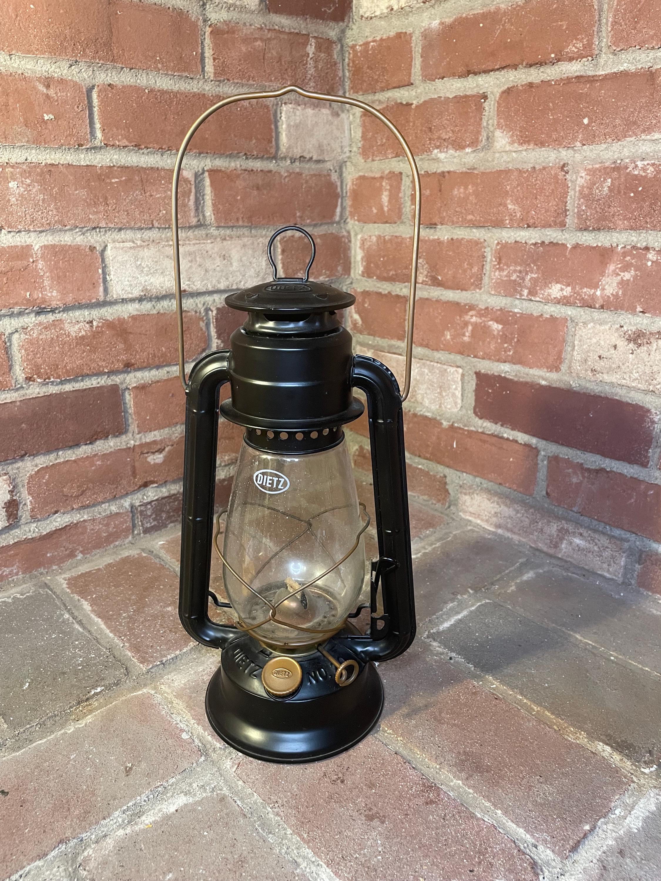 Amazon.com : Dietz #20 Junior Oil Burning Lantern (Black