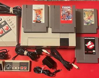 Original Vintage 1980s Nintendo NES Console package