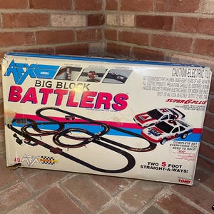 Vintage Aurora AFX Big Block Battlers slot car set