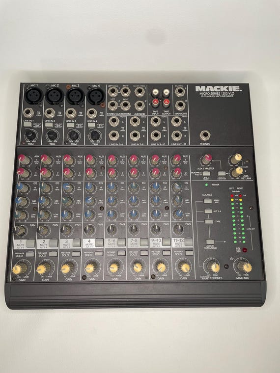 MACKIE 1202-VLZ 12チャンネルミキサー Mackie 1202 VLZ 12-channel Mic / Line Mixer With Power