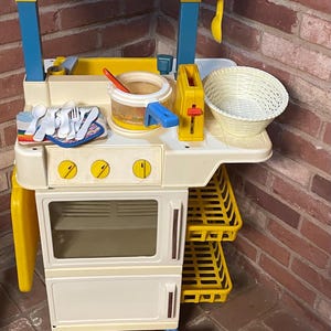 Rare Vintage 1970s Fisher Price Fun Food Kitchen Oven Play Set w Stove and accessories Made in the USA