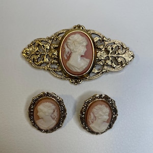 Vintage Victorian style cameo brooch and earring set