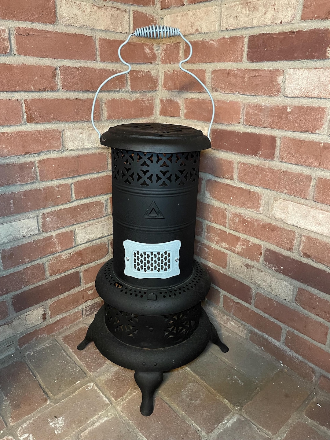 Antique 1920s Perfection 525 Oil Kerosene Heater