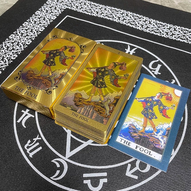 TAROT Rider Waite Smith - Livro de AAVV – Grupo Presença