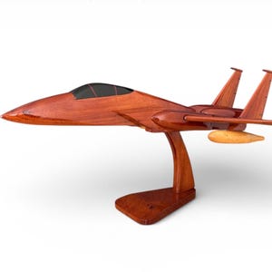 Handcrafted Mahogany Fighter Jet Model – Twin-Engine Air Superiority Decor