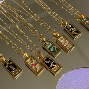 Tarotkaart ketting Tarotkaart Lezen Sieraden Geluk Charm Perfect cadeau High Vibe Draag gouden ketting Boze oog Perfect cadeau