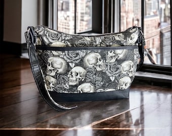 Leather Skull & Roses Bag: Handmade Shoulder Handbag