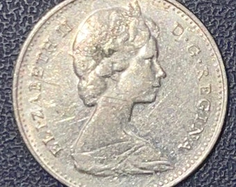 AWESOME 1968 Canadian 10 Cent coin!!