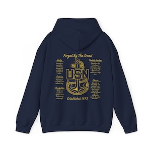Felpa con cappuccio Forgiata da The Creed / Capo della Marina degli Stati Uniti / Capo senior / Capo principale immagine 1