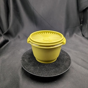 Tupperware heritage canisters - Etsy 日本
