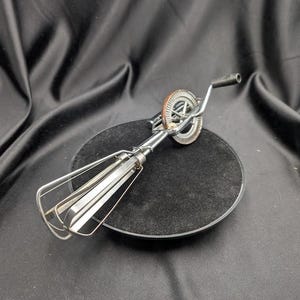 Vintage Hand Mixer Egg Beater with Black Handle