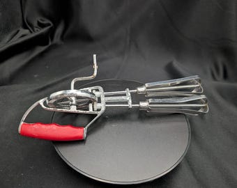 Vintage Maynard Hand Crank Egg Beater Mixer Red Handle Manual