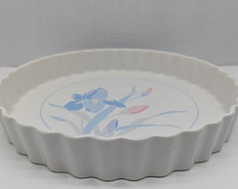 Fresh Flowers "Iris" Pattern 9 Inch Fluted Pie Plate by Excel