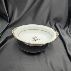 Tazón ovalado para verduras Winton de Noritake de 10 pulgadas, modelo n.° 5521