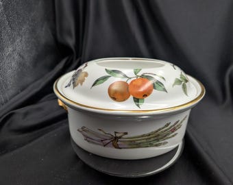 Royal Worcester Evesham Gold Casserole Dish Shape 24 Size 5 Covered Oval Game Dish Vintage England Fruit Gold Trim