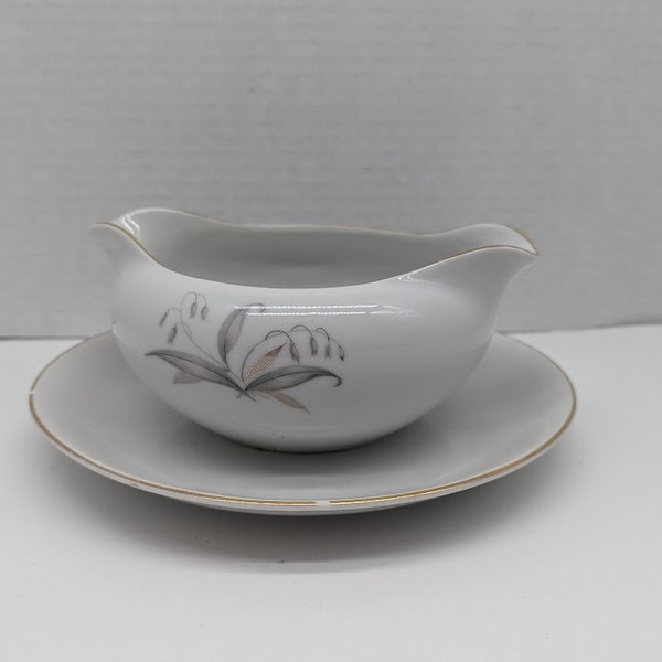 Kaysons Fine China Golden Rhapsody Gravy Boat w/Attached Plate