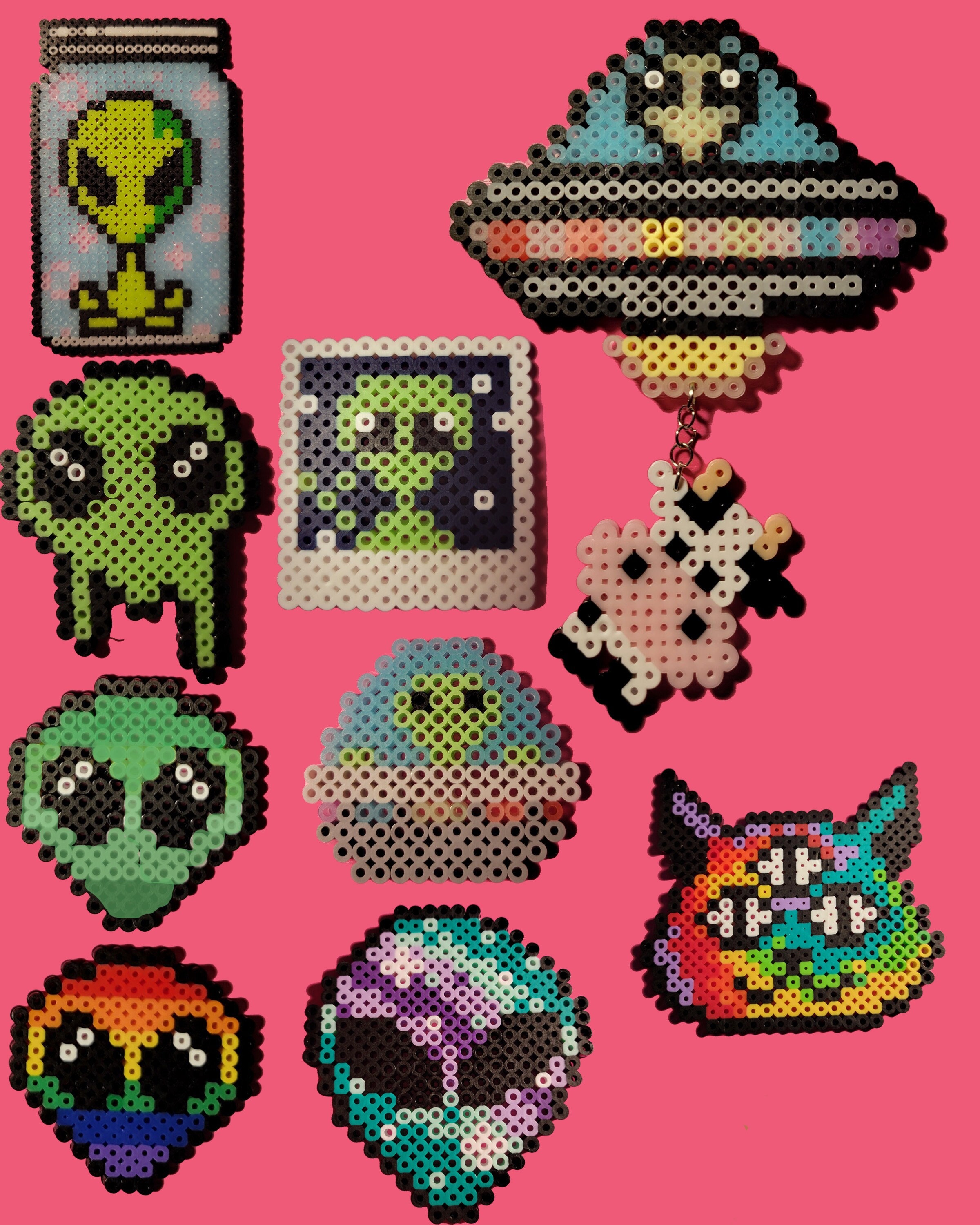 All Alien Art - Etsy