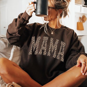 Leopard Mama Sweatshirt, Mama Sweatshirt, Leopard Print, Mom Sweatshirt, Mom LIfe Shirt, Mothers Day Gift, New Mom Sweatshirt, Gift for Her