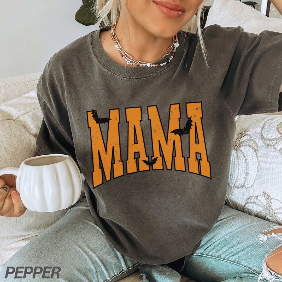 Mama Halloween Shirt, Halloween Mama Tshirt, Bat Shirt, Spooky Mama ...