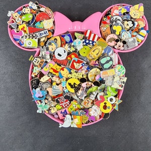 DISNEY PIN TRADING- Assorted Lot, 50, 100, 200. No Duplicates, Free Shipping. Bouns Pin.  Mickey, Stitch, princess,