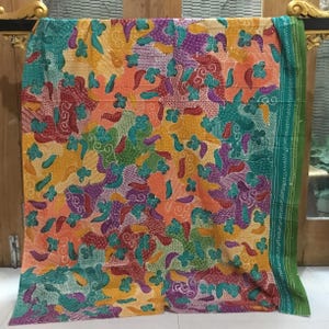 Batik madurais dessiné à la main