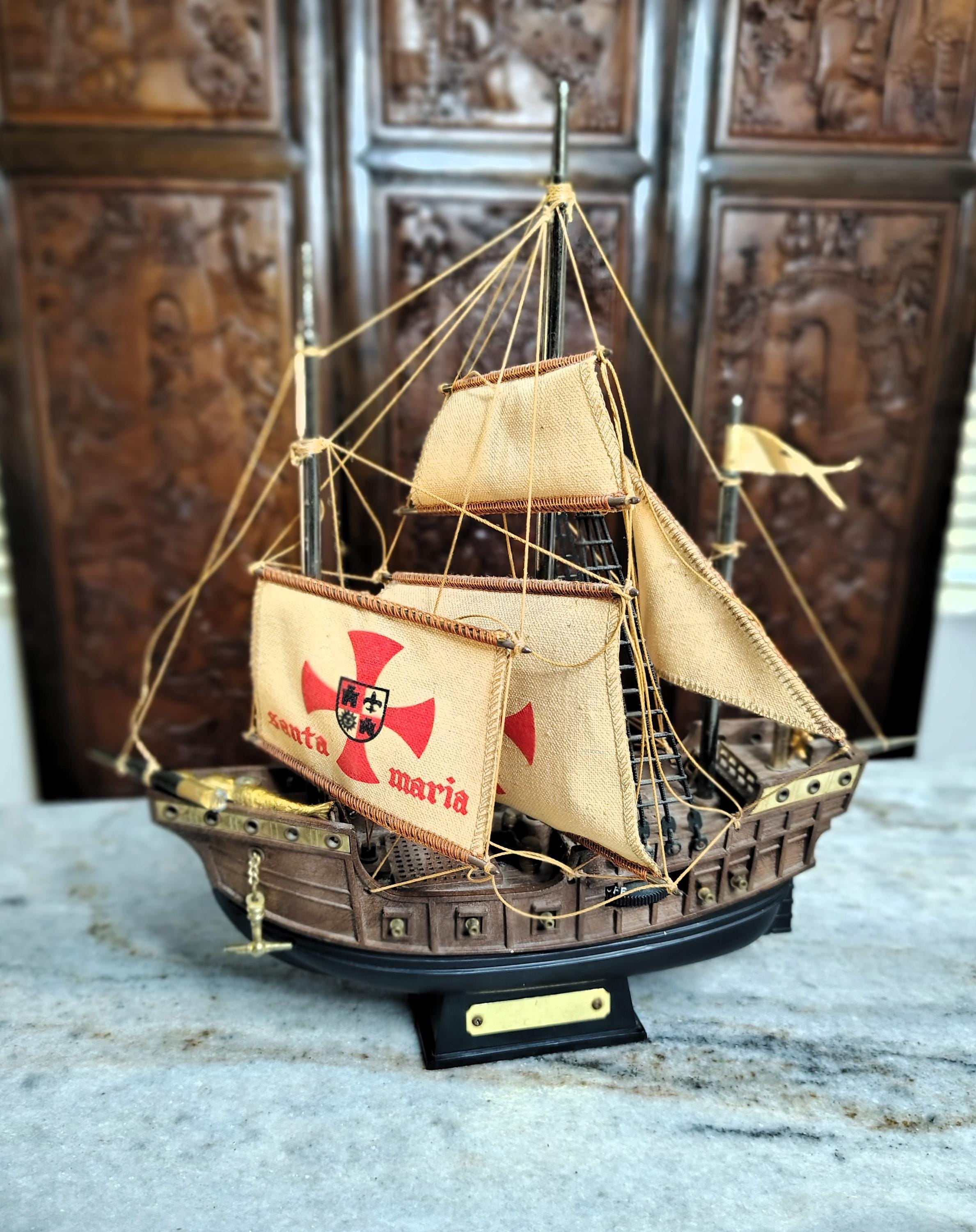 帆船型ラジオ【希少★】SANTA MARIA TRANSISTOR RADIO Vintage Santa Maria Ship AM Transistor Radio Replica - Kitschy