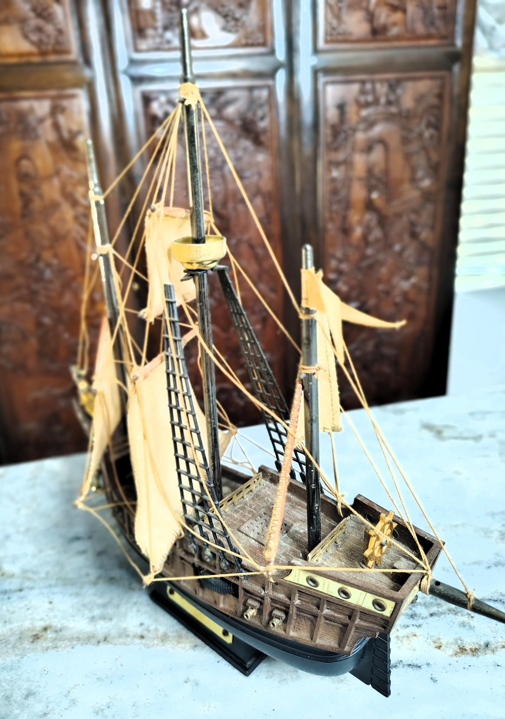 Vintage Santa Maria Ship AM Transistor Radio Replica - Kitschy